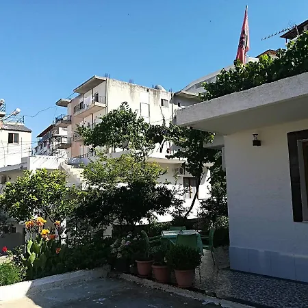 Garden Ramos * Sarandë